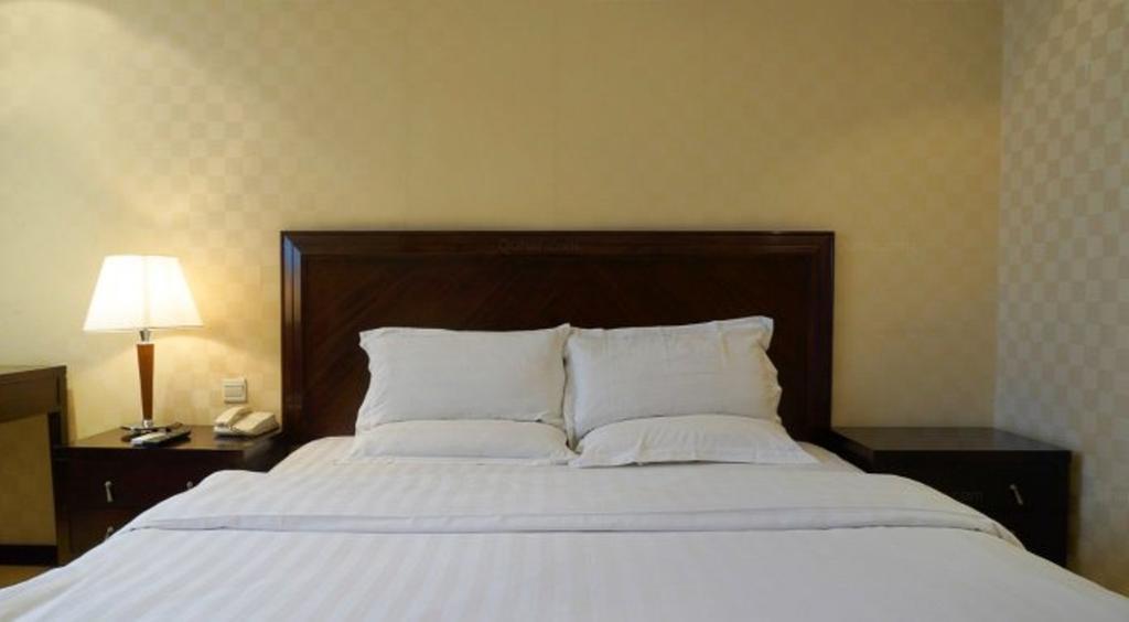 Yingfeng Hotel Dongguan  Oda fotoğraf